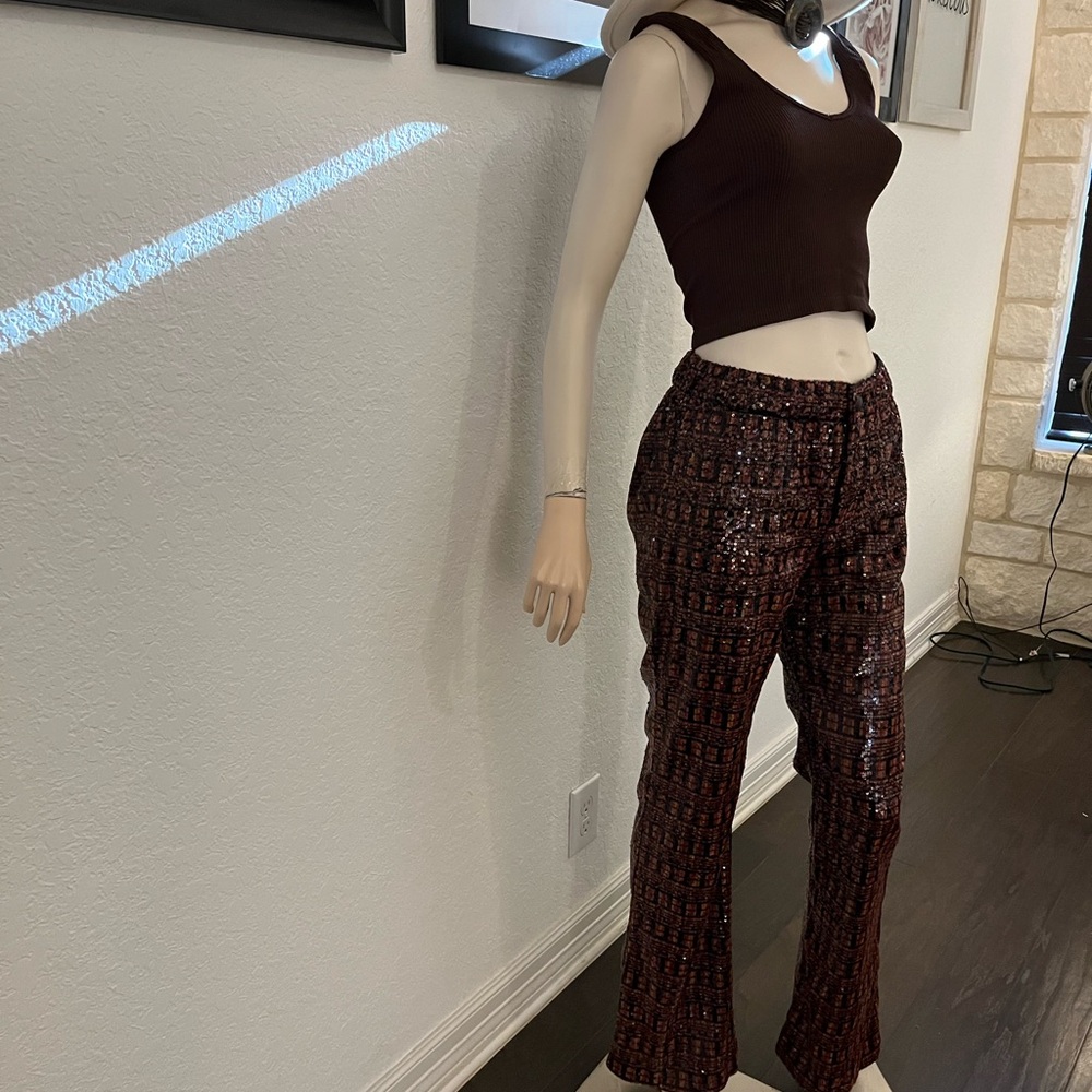 Zara sequin pants trousers size M dress up or dress down - comfy and stylish